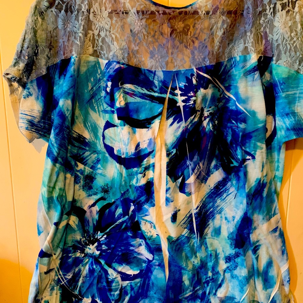 xL women shirt -used